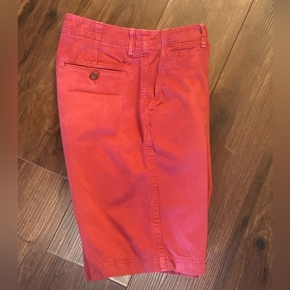 Men's American Eagle Chino Shorts Sz 31 Longer Length Deep Red  Shorts GREAT!